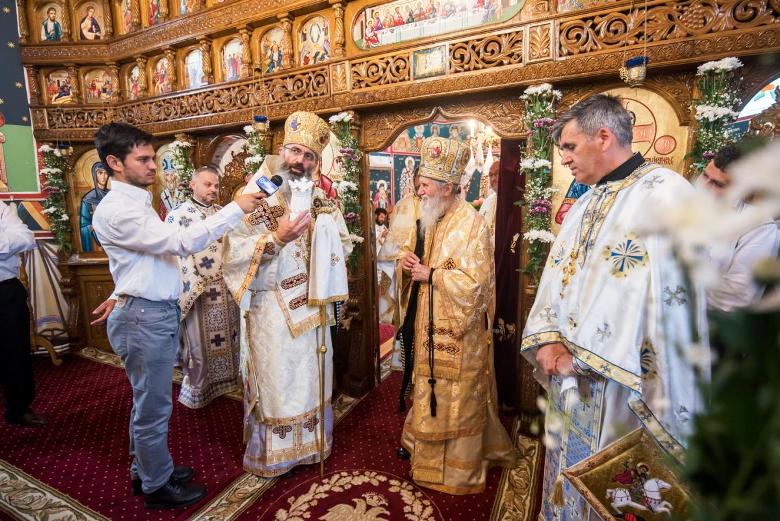 ps-antonie-episcop-de-balti-la-resfintirea-bisericii-din-ipotesti-suceava-17-iunie-2018-0