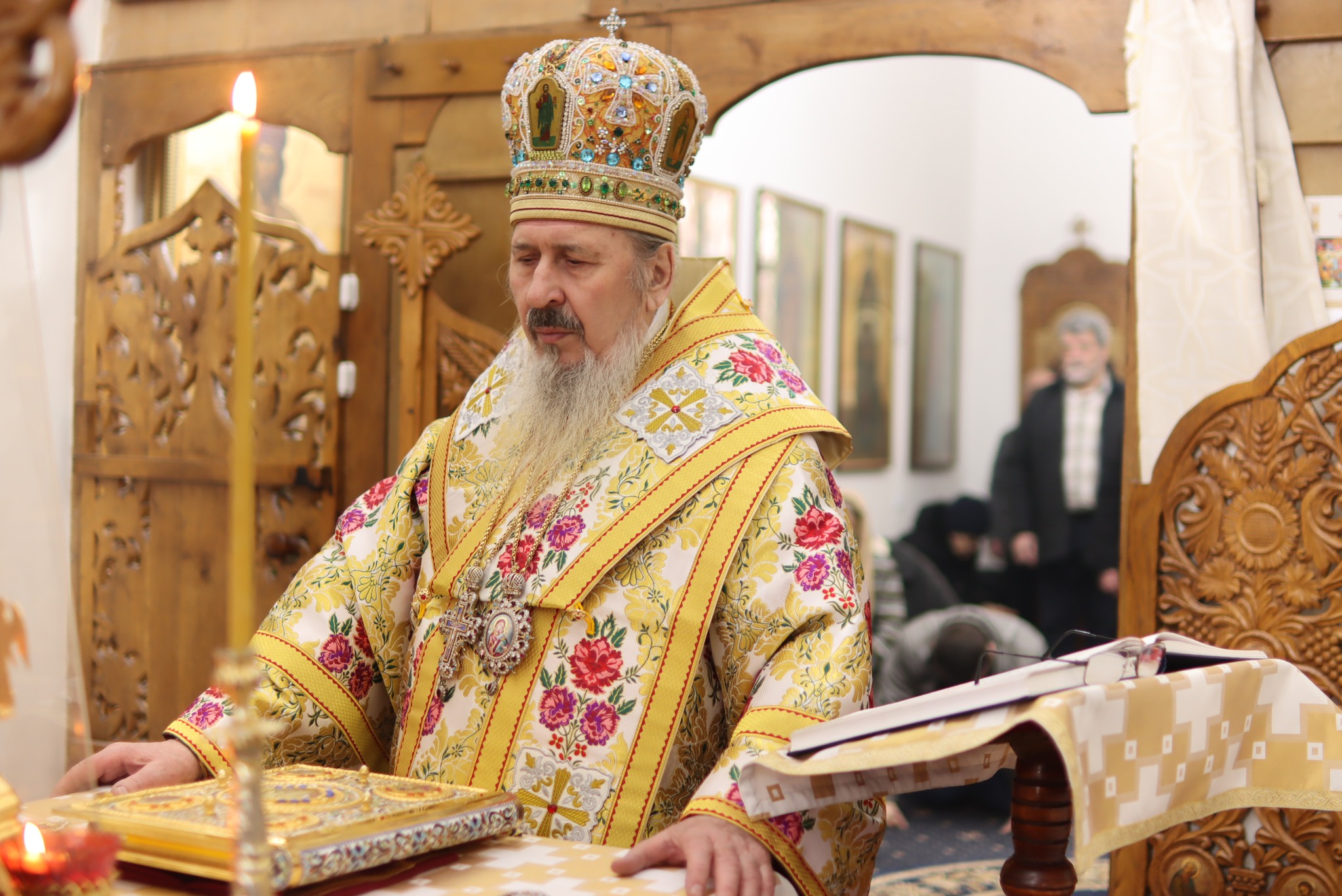 Duminica a 32-a după Rusalii – a lui Zaheu Vameșul, marcată prin Liturghie arhierească