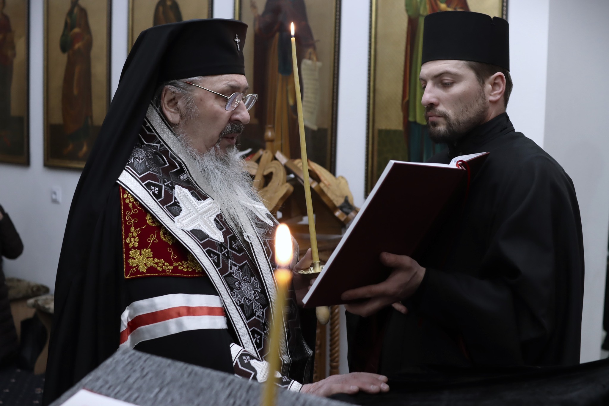 Prima săptămână a Postului Mare – ÎPS Petru a oficiat slujba Canonului cel Mare al Sfântului Andrei Criteanul la Paraclisul din Chișinău, subliniind importanța pocăinței în calea mântuirii