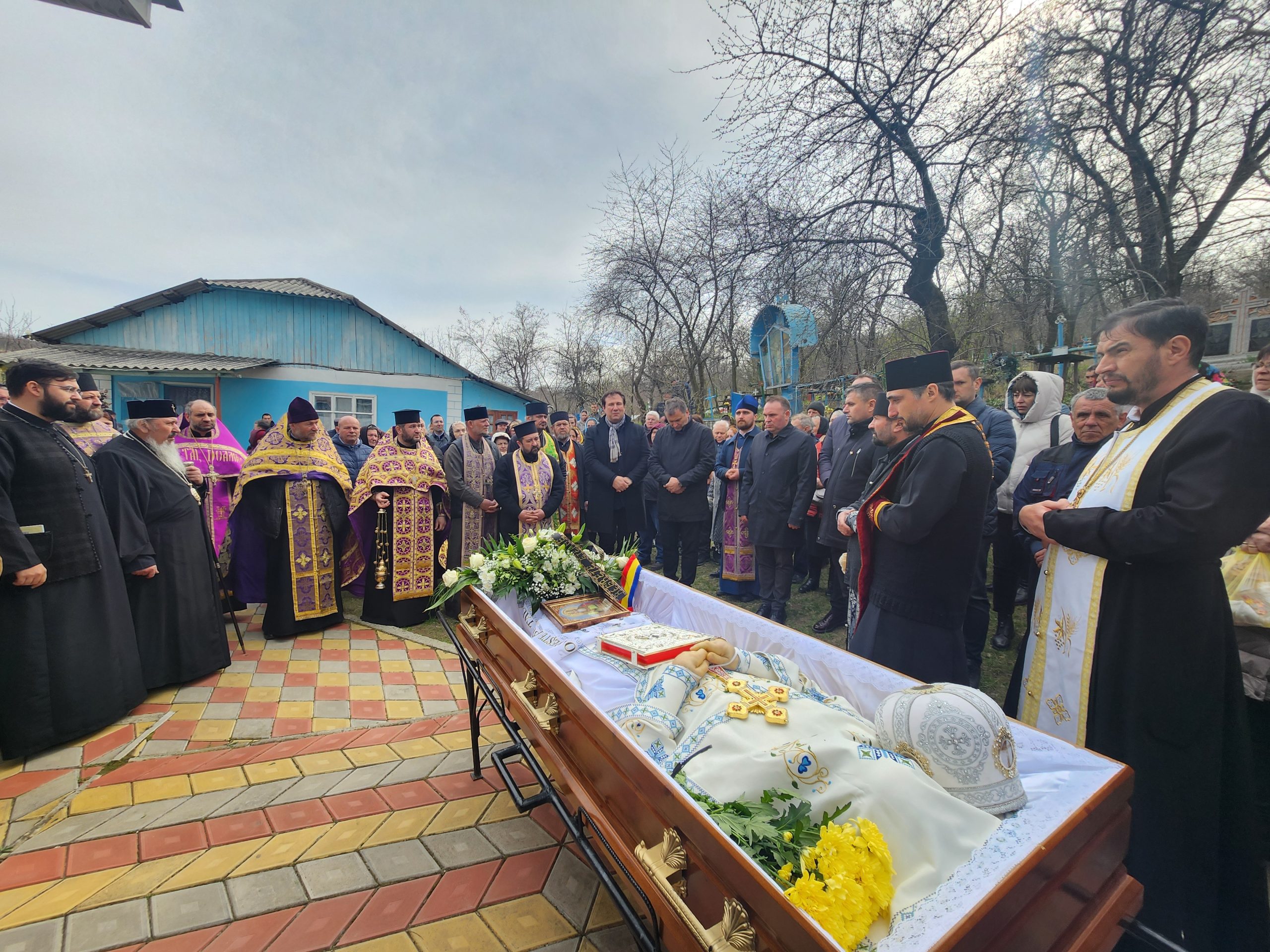 Părintele Vladimir Childescu, din satul Boghenii Vechi, Protopopiatul Ungheni, a fost condus pe ultimul drum