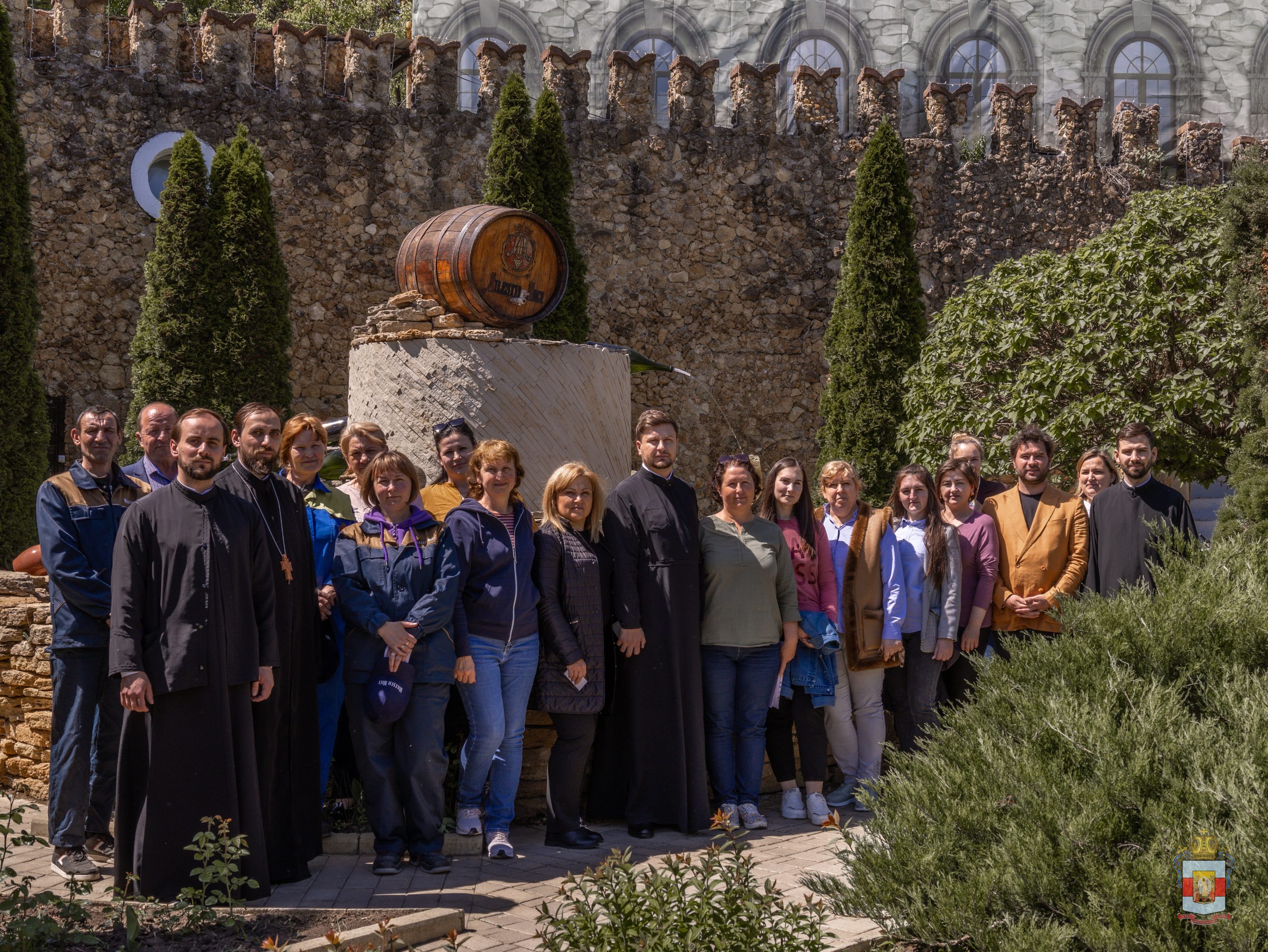 Clericii Mitropoliei Basarabiei au sfințit vinurile de la Combinatul „Mileștii Mici” cu binecuvântarea Mitropolitului Basarabiei