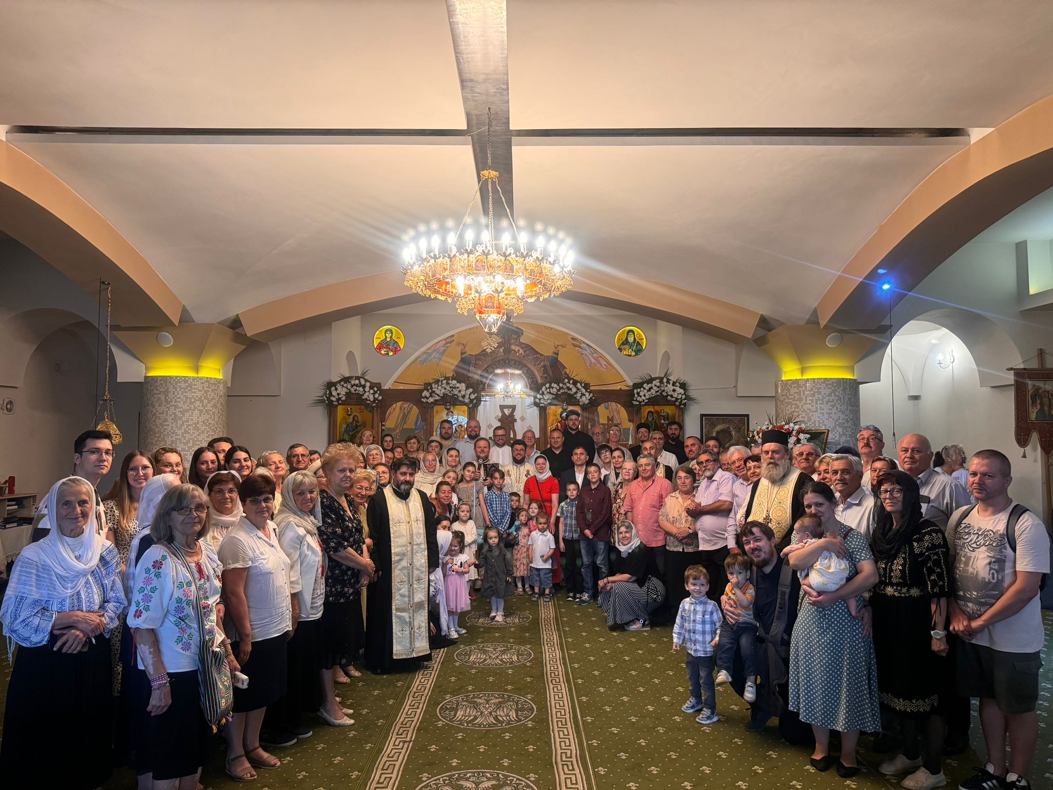 Parohiile românești Bucium și Ratuș își consolidează legăturile de unitate și fraternitate prin semnarea solemnă a Acordului de Înfrățire