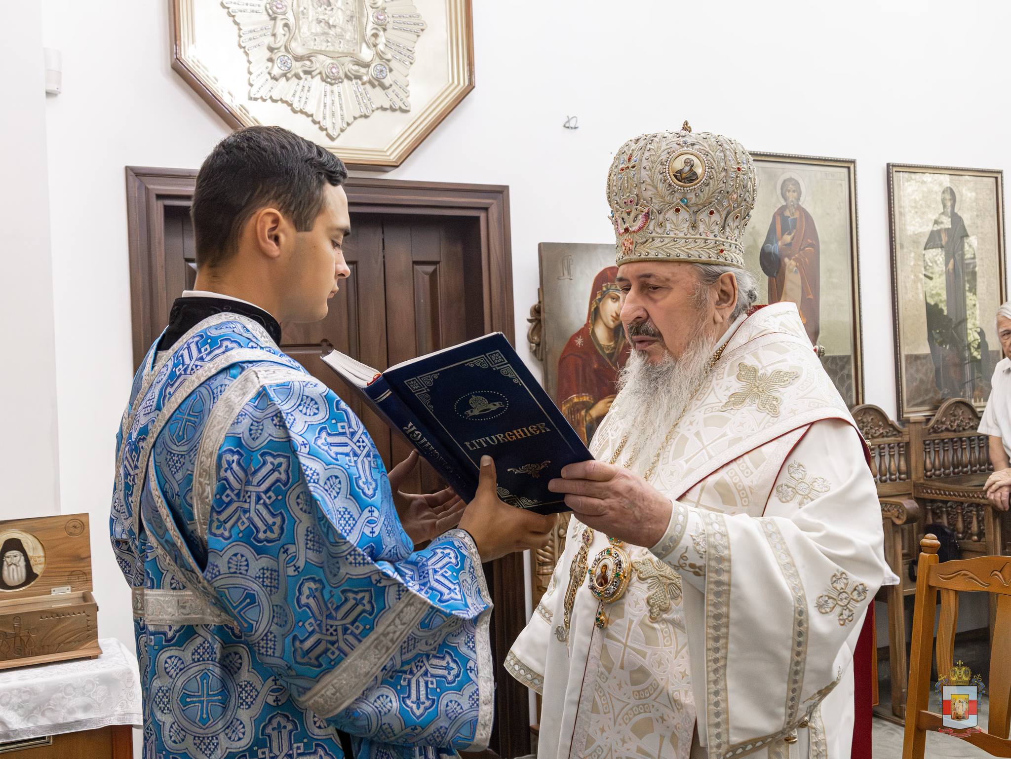 ÎPS Petru: „Sfințenia este o chemare adresată fiecărui creștin”. Duminica Tuturor Sfinților la Paraclisul Mitropolitan din Chișinău