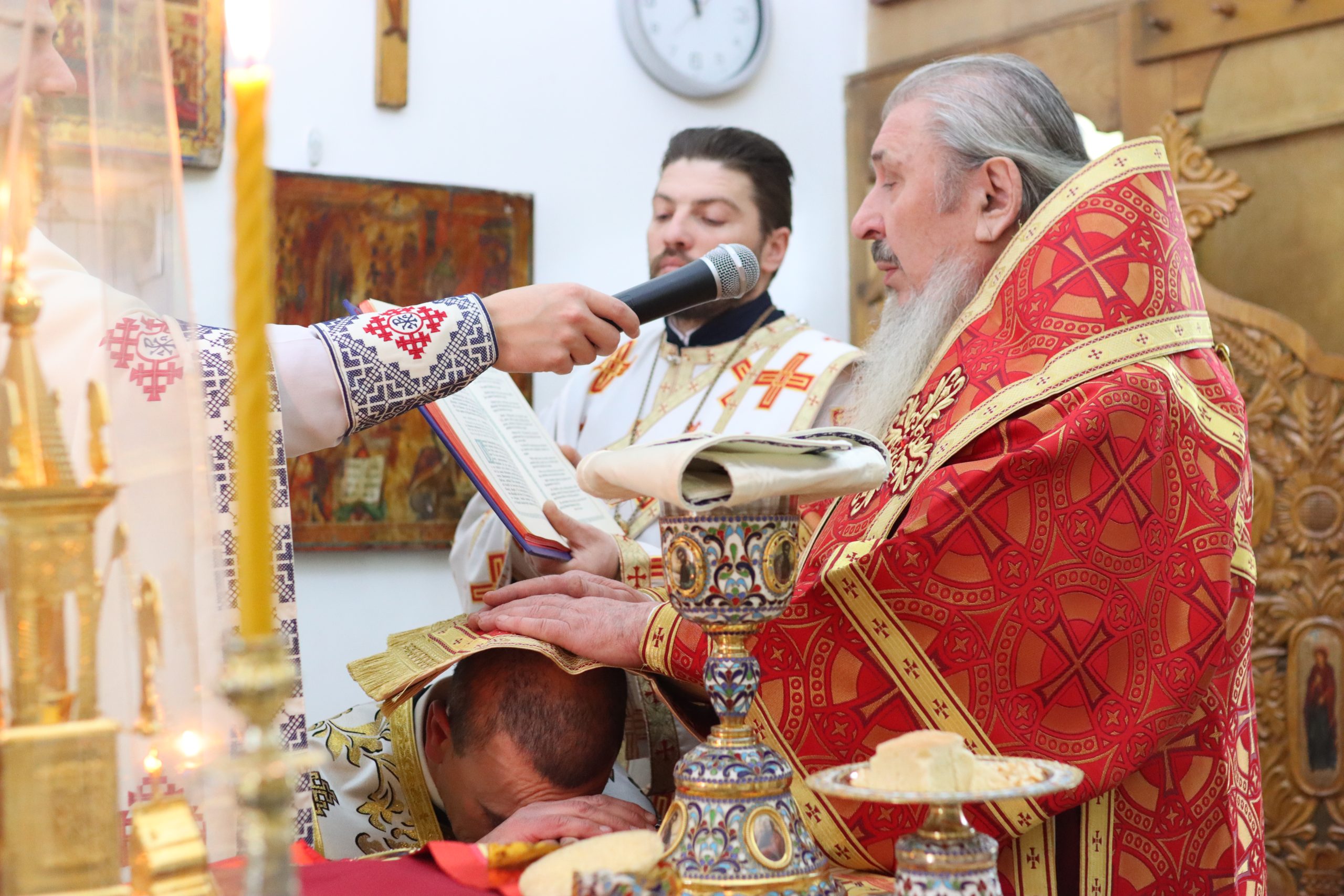 Liturghie arhierească și Hirotonie întru diacon de Soborul Sfinților Arhangheli Mihail și Gavriil