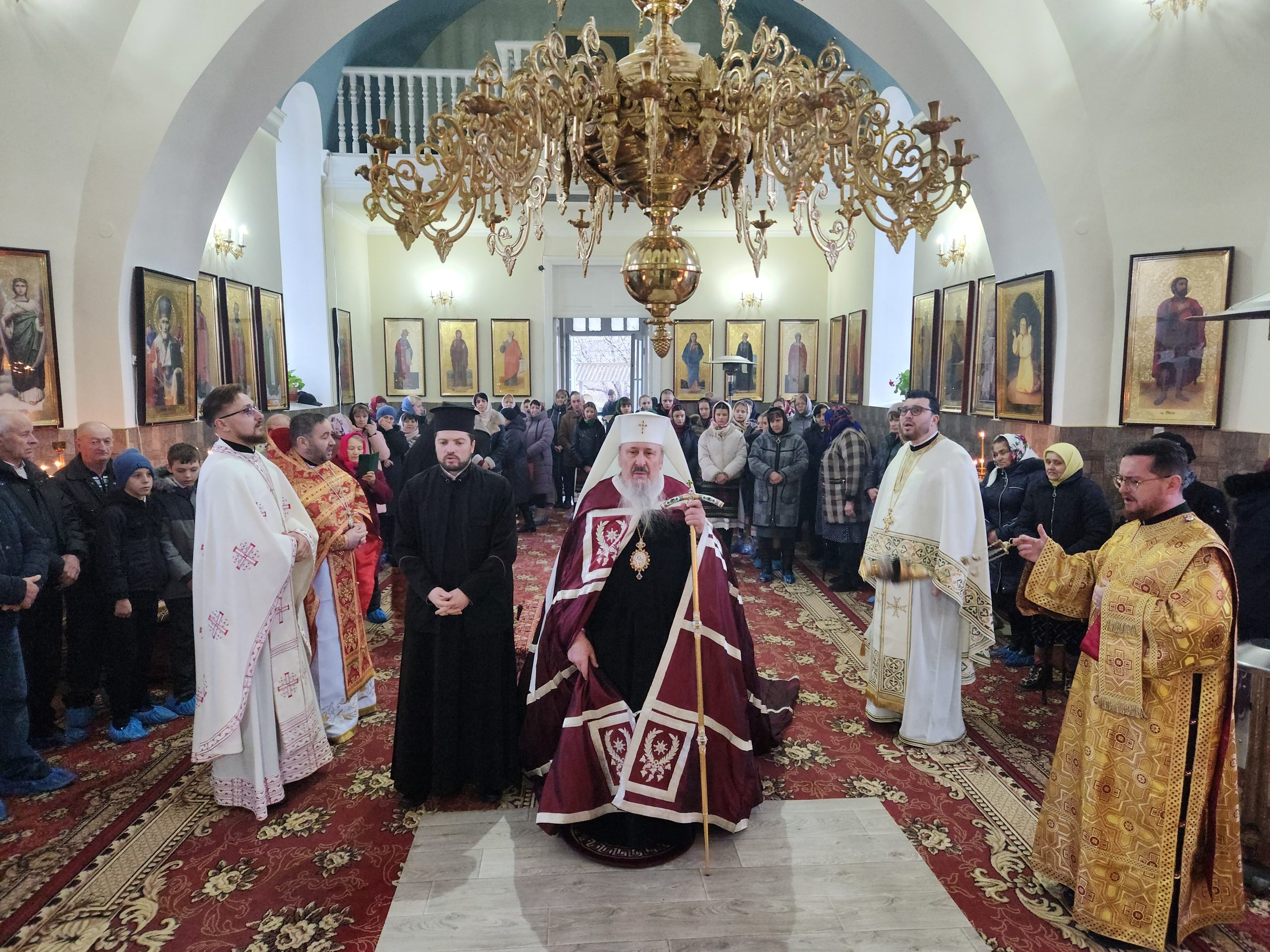 Vizită arhierească în Parohia „Sfântul Mare Mucenic Gheorghe” din Cornova, Protopopiatul Ungheni