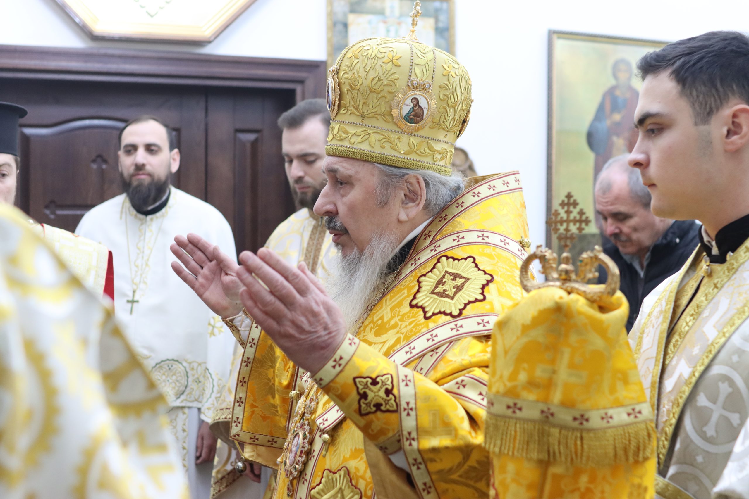 Liturghie Arhierească în Duminica după Nașterea Domnului, la Paraclisul Reședinței Mitropolitane