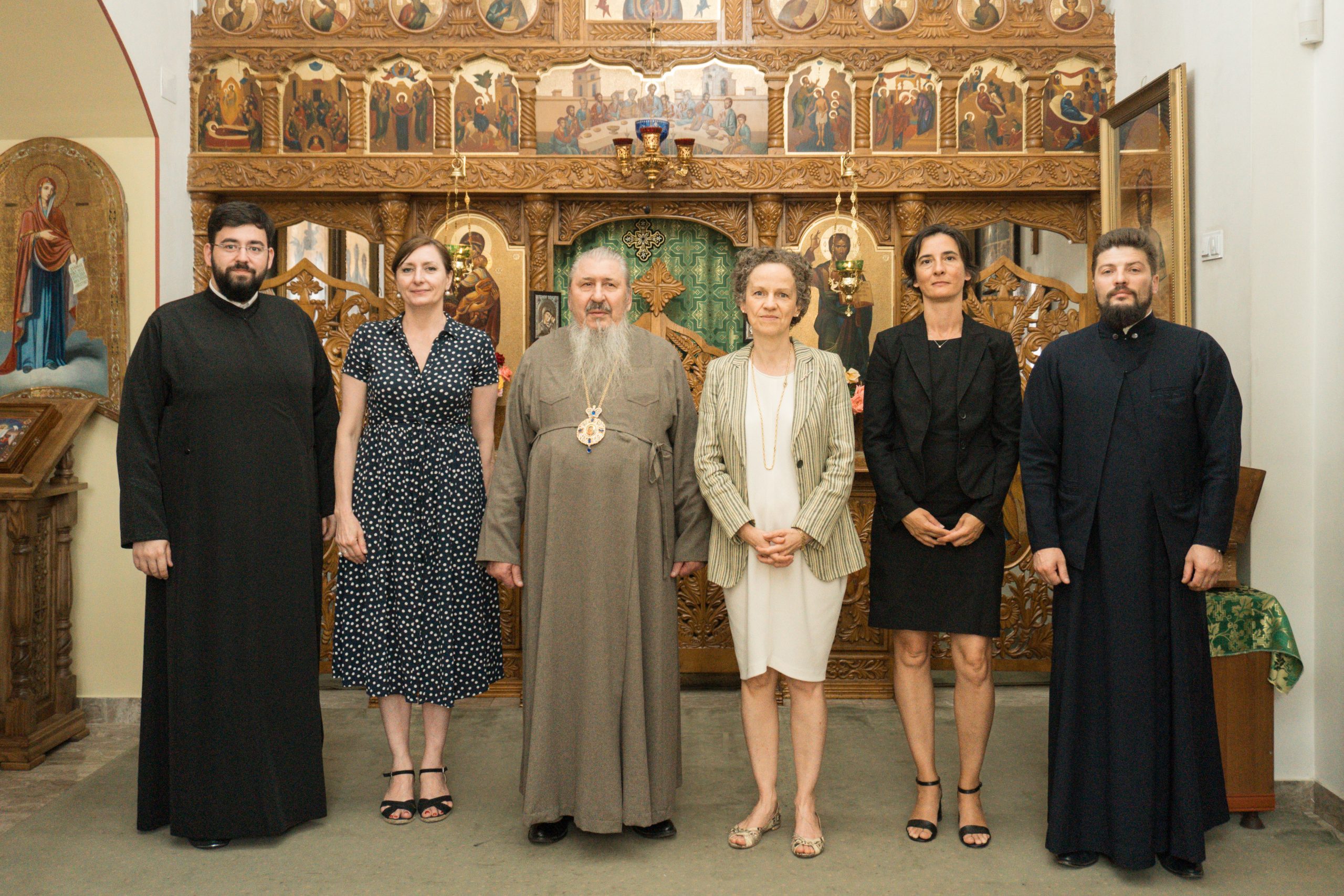 Întâlnire oficială între ÎPS Părinte Mitropolit Petru și Excelența Sa Doamna Dominique WAAG, Ambasador al Republicii Franceze la Chișinău