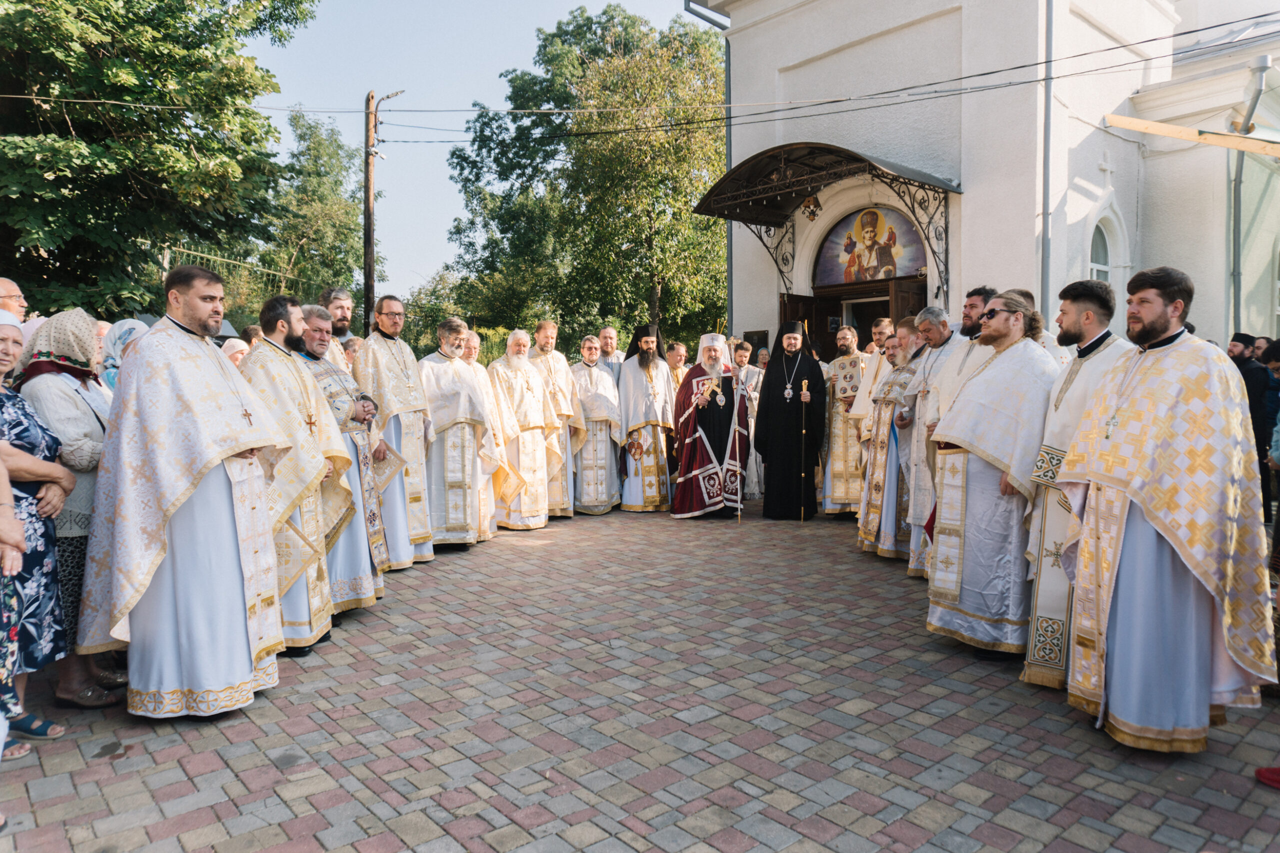 Prima cinstire liturgică a Sfântului Preot Mucenic Alexandru din Basarabia, după proclamarea locală a canonizării, la Călărași