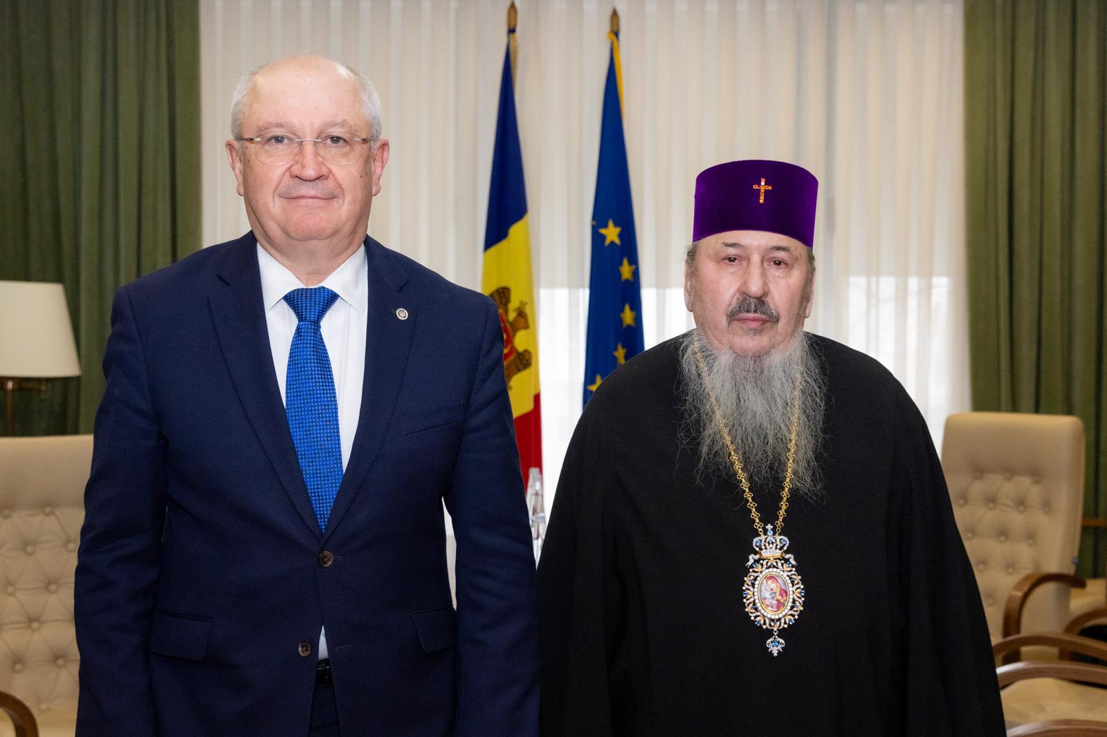 Mitropolitul Petru și Prim-ministrul Munteanu: angajament comun pentru pace, solidaritate și coeziune socială