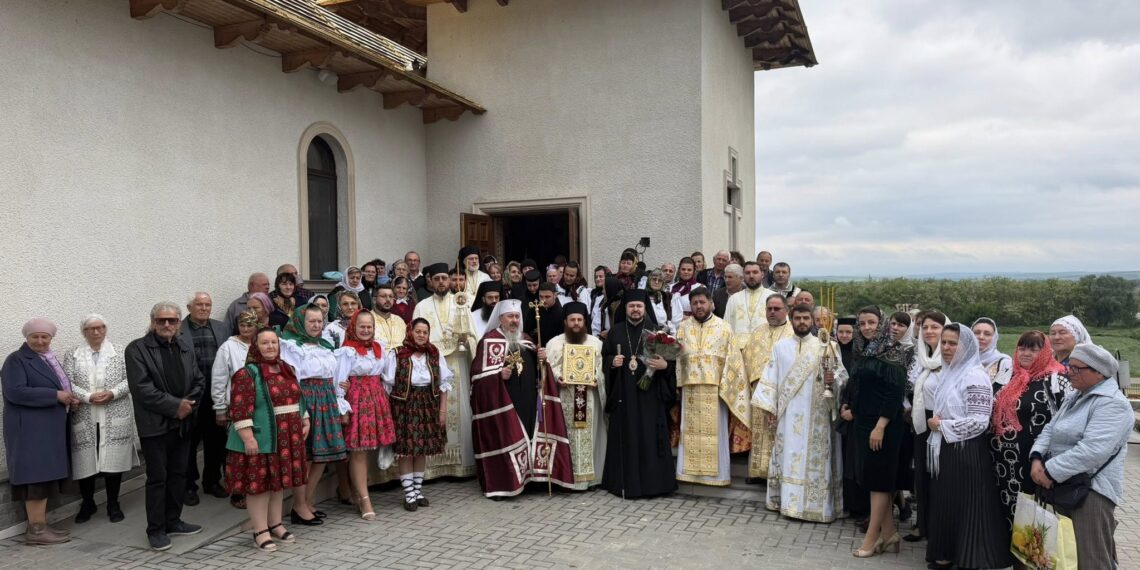 Înălțarea Domnului și Ziua Eroilor, sărbătorite la Mănăstirea Eroilor din Țiganca, în prezența ÎPS Părinte Petru și PS Părinte Veniamin