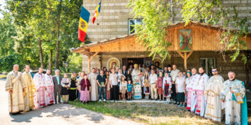 Prăznuirea Icoanei Maicii Domnului „Prodromița”, prilej de bucurie și rugăciune la Parohia „Sfântul Apostol Andrei” din Ungheni