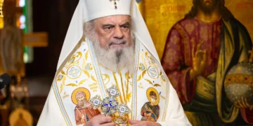 Cuvântul Patriarhului Daniel la Duminica migranților români: „În biserică, românii din străinătate se simt ca acasă”