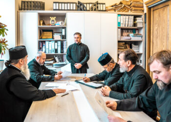 Examen de capacitate preoțească în Arhiepiscopia Chișinăului: trei candidați au fost evaluați în vederea hirotoniei