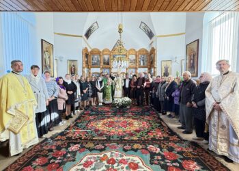 Îndoită sărbătoare la Vărvăreuca: hramul comunității și ziua onomastică a părintelui paroh, în prezența Mitropolitului Antonie